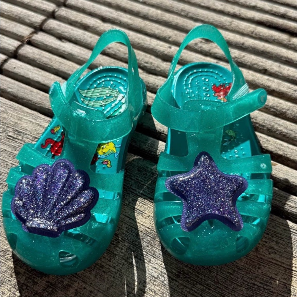 CROCS Little Mermaid Sandals C7